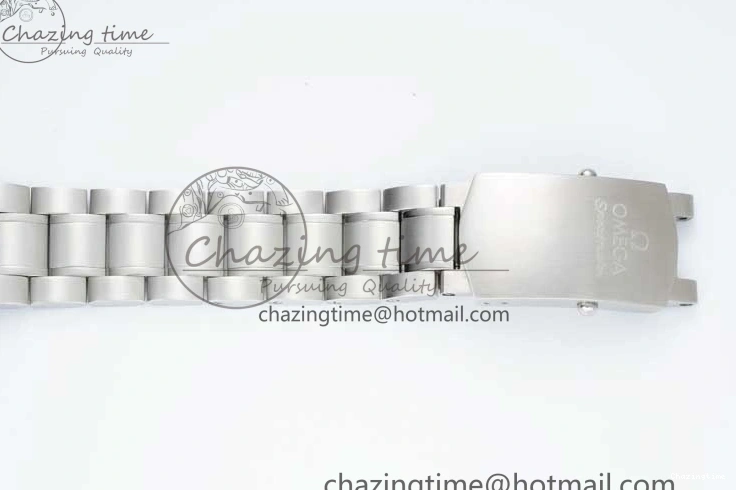 0405 Speedmaster Racing Master SS HKF Best Edition Black Dial on SS Bracelet A Versatile 7810